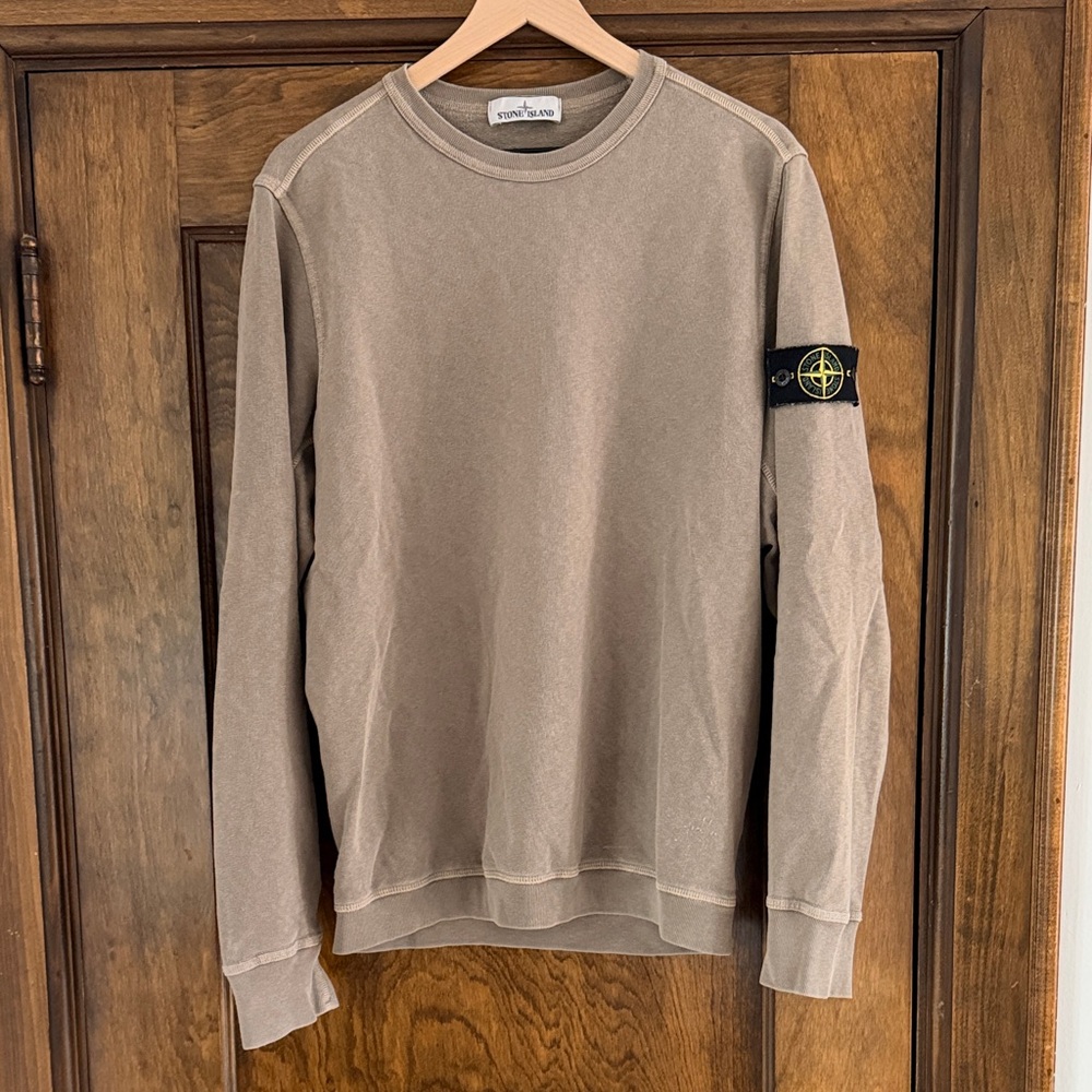 Stone Island Neutral Taupe Crewneck Sweatshirt in Size XL